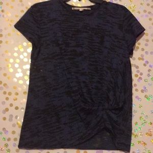 Short-Sleeved Blouse